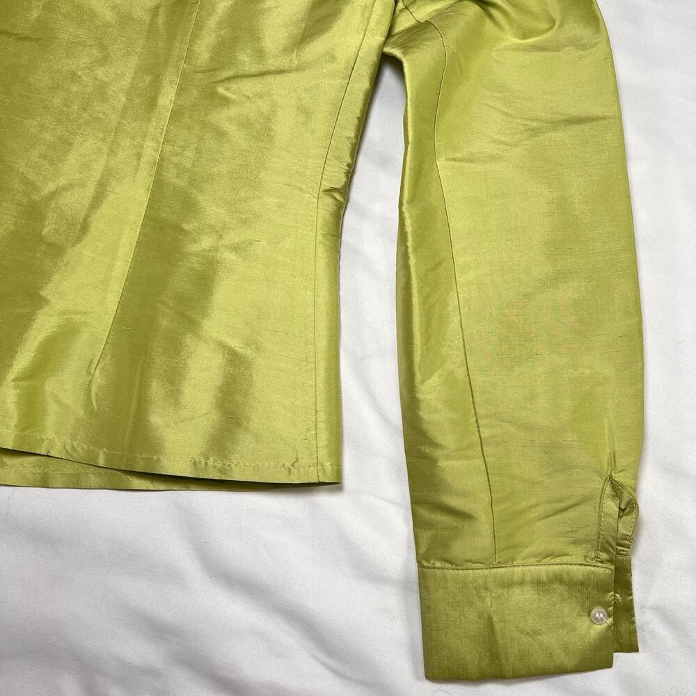J. McLaughlin 100% Silk Shirt Size 4 Green Ruffle Neck Front Button Long Sleeve - Picture 10 of 12
